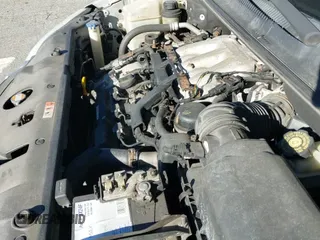 ✅ 2007 Kia Sedona • VIN: KNDMB133X76126736 • Lot: 43624307. Wystawiony na IAAI z przebiegiem 127 469 mil. Bezpłatny archiwum sprzedaży aukcyjnych z USA i szczegółowy raport historii pojazdu na DreamBid. Zdjęcie 13.