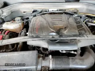 ✅ 2019 Alfa Romeo Stelvio • VIN: ZASPAJANXK7C38905 • Lot: 90012625. Wystawiony na Copart z przebiegiem 84 414 mil. Bezpłatny archiwum sprzedaży aukcyjnych z USA i szczegółowy raport historii pojazdu na DreamBid. Zdjęcie 13.