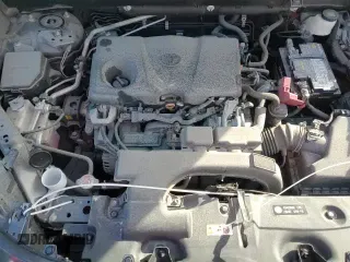 ✅ 2021 Toyota RAV4 LE • VIN: 2T3H1RFV8MC111325 • Lot: 80747415. Wystawiony na Copart z przebiegiem 44 814 mil. Bezpłatny archiwum sprzedaży aukcyjnych z USA i szczegółowy raport historii pojazdu na DreamBid. Zdjęcie 15.