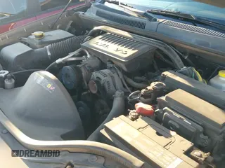 ✅ 2006 Jeep Grand Cherokee Laredo • VIN: 1J4GR48KX6C255466 • Lot: 43649845. Listed on IAAI with 172,893 mi. Free auction sales archive from the USA and detailed vehicle history report at DreamBid. Image 12.