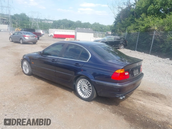 ✅ 2001 BMW 3 Series 330i • VIN: WBAAV53471FT02799 • Lot: 42733093. Wystawiony na IAAI z przebiegiem 105 885 mil. Bezpłatny archiwum sprzedaży aukcyjnych z USA i szczegółowy raport historii pojazdu na DreamBid. Zdjęcie 3.