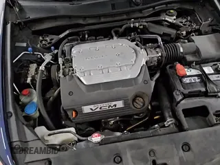 ✅ 2012 Honda Accord EX-L • VIN: 1HGCP3F89CA008167 • Lot: 85732725. Listed on Copart with 109,053 mi. Free auction sales archive from the USA and detailed vehicle history report at DreamBid. Image 14.