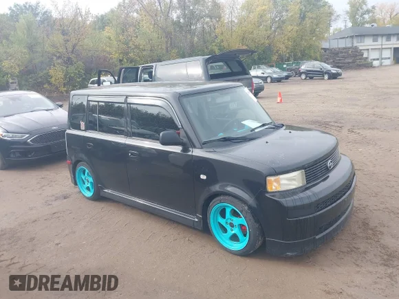 ✅ 2005 Scion xB • VIN: JTLKT324050179699 • Lot: 43480423. Listed on IAAI with 70,256 mi. Free auction sales archive from the USA and detailed vehicle history report at DreamBid. Image 1.