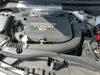 ✅ 2021 Cadillac XT4 FWD Luxury • VIN: 1GYAZAR40MF051288 • Lot: 55947335. Wystawiony na Copart z przebiegiem 40 431 mil. Bezpłatny archiwum sprzedaży aukcyjnych z USA i szczegółowy raport historii pojazdu na DreamBid. Zdjęcie 14.