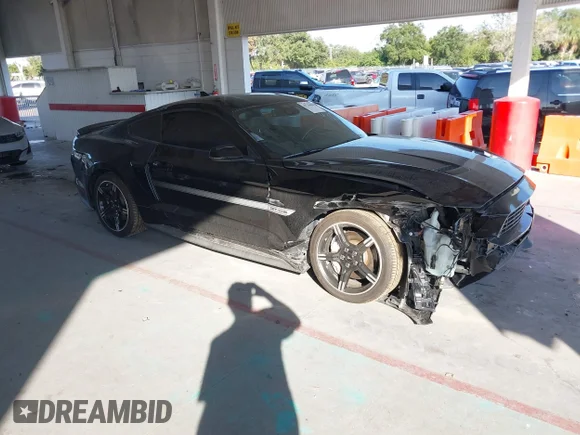 ✅ 2021 Ford Mustang GT Premium • VIN: 1FA6P8CF6M5134689 • Лот: 43734450. Опубликован ранее на IAAI с пробегом 66 788 миль. Бесплатный доступ к архиву аукционных продаж из США и подробный отчёт об истории автомобиля на DreamBid. Изображение 1.