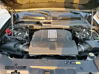 ✅ 2024 Land Rover Defender V8 • VIN: SALEBEEE1R2347848 • Lot: 90099055. Wystawiony na Copart z przebiegiem 8 020 mil. Bezpłatny archiwum sprzedaży aukcyjnych z USA i szczegółowy raport historii pojazdu na DreamBid. Zdjęcie 14.