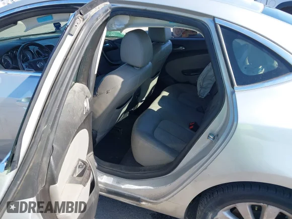 ✅ 2015 Buick Verano • VIN: 1G4PP5SK6F4199719 • Lot: 45126652. Wystawiony na IAAI z przebiegiem 108 072 mil. Bezpłatny archiwum sprzedaży aukcyjnych z USA i szczegółowy raport historii pojazdu na DreamBid. Zdjęcie 8.