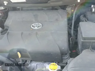 ✅ 2015 Toyota Sienna XLE • VIN: 5TDYK3DC6FS593937 • Lot: 42168204. Listed on IAAI with 136,059 mi. Free auction sales archive from the USA and detailed vehicle history report at DreamBid. Image 19.