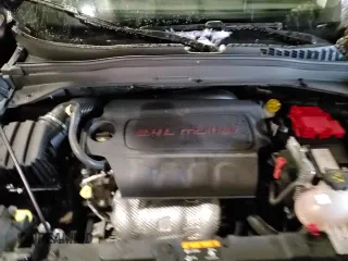 ✅ 2020 Jeep Renegade Latitude • VIN: ZACNJBBB9LPM13804 • Lot: 93406615. Wystawiony na Copart z przebiegiem 45 848 mil. Bezpłatny archiwum sprzedaży aukcyjnych z USA i szczegółowy raport historii pojazdu na DreamBid. Zdjęcie 14.