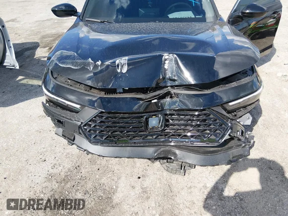 ✅ 2025 Honda Accord LX • VIN: 1HGCY1F2XSA053792 • Lot: 44359743. Wystawiony na IAAI z przebiegiem 5 935 mil. Bezpłatny archiwum sprzedaży aukcyjnych z USA i szczegółowy raport historii pojazdu na DreamBid. Zdjęcie 6.