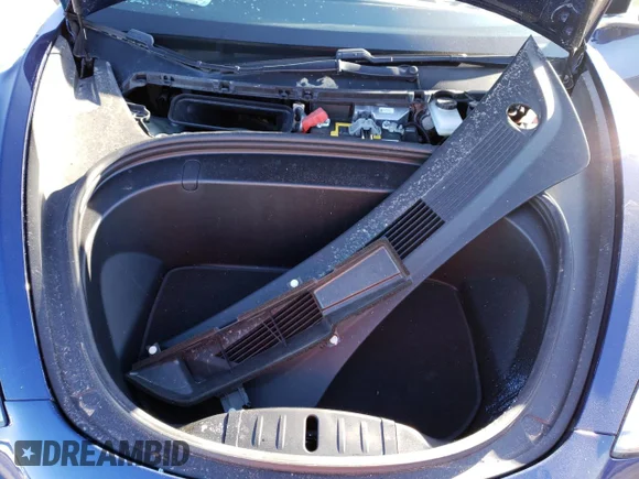 ✅ 2018 Tesla Model 3 Long Range Battery • VIN: 5YJ3E1EB0JF187340 • Лот: 37850723. Опубліковано раніше на Copart з пробігом 59 162 миль. Безкоштовний доступ до архіву аукціонних продажів зі США та докладний звіт про історію автомобіля на DreamBid. Зображення 12.