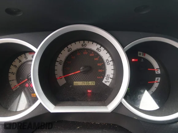 ✅ 2013 Toyota Tacoma • VIN: 5TFLU4EN5DX077991 • Lot: 44397440. Wystawiony na IAAI z przebiegiem 143 614 mil. Bezpłatny archiwum sprzedaży aukcyjnych z USA i szczegółowy raport historii pojazdu na DreamBid. Zdjęcie 7.