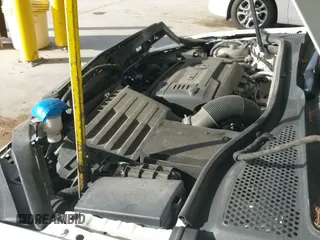 ✅ 2016 Volkswagen Golf TSI S • VIN: 3VWC17AU2GM515753 • Lot: 43357098. Wystawiony na IAAI z przebiegiem 129 787 mil. Bezpłatny archiwum sprzedaży aukcyjnych z USA i szczegółowy raport historii pojazdu na DreamBid. Zdjęcie 19.