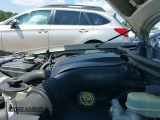 ✅ 1998 Lincoln Town Car Signature • VIN: 1LNFM82W1WY674095 • Lot: 42673161. Listed on IAAI with 150,245 mi. Free auction sales archive from the USA and detailed vehicle history report at DreamBid. Image 18.