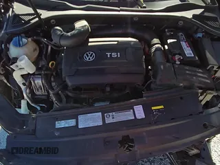 ✅ 2017 Volkswagen Passat S • VIN: 1VWAT7A36HC016093 • Лот: 81283254. Опубликован ранее на Copart с пробегом 84 980 миль. Бесплатный доступ к архиву аукционных продаж из США и подробный отчёт об истории автомобиля на DreamBid. Изображение 14.