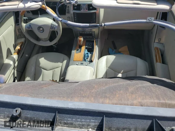 ✅ 2005 Cadillac XLR • VIN: 1G6YV34A955600330 • Lot: 76173224. Wystawiony na Copart z przebiegiem Nie podano. Bezpłatny archiwum sprzedaży aukcyjnych z USA i szczegółowy raport historii pojazdu na DreamBid. Zdjęcie 8.