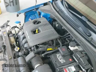 ✅ 2017 Hyundai Elantra SE • VIN: KMHD84LF8HU193791 • Lot: 42759779. Wystawiony na IAAI z przebiegiem 111 344 mil. Bezpłatny archiwum sprzedaży aukcyjnych z USA i szczegółowy raport historii pojazdu na DreamBid. Zdjęcie 20.