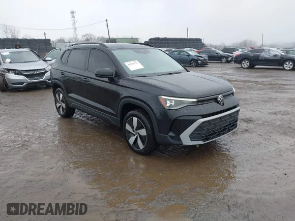 ✅ 2025 Volkswagen Taos S • VIN: 3VV8C7B28SM010889 • Lot: 44378715. Wystawiony na IAAI z przebiegiem 2 529 mil. Bezpłatny archiwum sprzedaży aukcyjnych z USA i szczegółowy raport historii pojazdu na DreamBid. Zdjęcie 1.