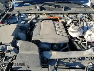 ✅ 2021 Audi Q5 Premium • VIN: WA1G2AFY9M2048564 • Lot: 89156695. Wystawiony na Copart z przebiegiem 59 950 mil. Bezpłatny archiwum sprzedaży aukcyjnych z USA i szczegółowy raport historii pojazdu na DreamBid. Zdjęcie 15.