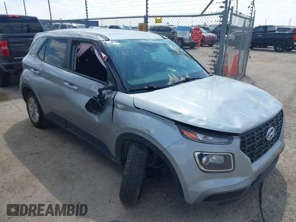 ✅ 2021 Hyundai Venue SE • VIN: KMHRB8A3XMU097145 • Lot: 43092190. Wystawiony na IAAI z przebiegiem 108 299 mil. Bezpłatny archiwum sprzedaży aukcyjnych z USA i szczegółowy raport historii pojazdu na DreamBid. Zdjęcie 1.
