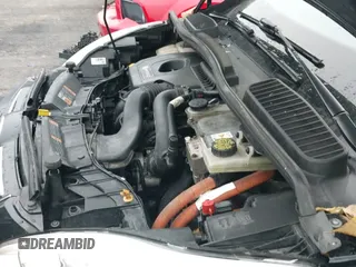 ✅ 2018 Ford C-Max Titanium • VIN: 1FADP5DU2JL104535 • Lot: 43709653. Wystawiony na IAAI z przebiegiem 102 432 mil. Bezpłatny archiwum sprzedaży aukcyjnych z USA i szczegółowy raport historii pojazdu na DreamBid. Zdjęcie 20.