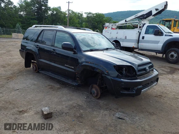 ✅ 2004 Toyota 4Runner SR5 • VIN: JTEBU14R740026799 • Lot: 45415921. Wystawiony na IAAI z przebiegiem 254 796 mil. Bezpłatny archiwum sprzedaży aukcyjnych z USA i szczegółowy raport historii pojazdu na DreamBid. Zdjęcie 1.