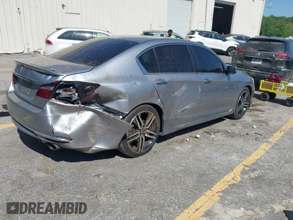 ✅ 2017 Honda Accord Sport • VIN: 1HGCR2F65HA026952 • Lot: 44869385. Wystawiony na IAAI z przebiegiem 128 301 mil. Bezpłatny archiwum sprzedaży aukcyjnych z USA i szczegółowy raport historii pojazdu na DreamBid. Zdjęcie 4.