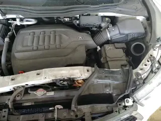 ✅ 2019 Acura MDX Advance • VIN: 5J8YD4H81KL003761 • Lot: 56659195. Wystawiony na Copart z przebiegiem 71 874 mil. Bezpłatny archiwum sprzedaży aukcyjnych z USA i szczegółowy raport historii pojazdu na DreamBid. Zdjęcie 17.