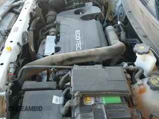 ✅ 2018 Chevrolet Equinox LT • VIN: 2GNAXJEV8J6259121 • Lot: 43484527. Wystawiony na IAAI z przebiegiem 132 095 mil. Bezpłatny archiwum sprzedaży aukcyjnych z USA i szczegółowy raport historii pojazdu na DreamBid. Zdjęcie 18.