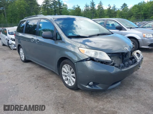✅ 2011 Toyota Sienna Limited • VIN: 5TDDK3DC8BS010146 • Lot: 45230775. Listed on IAAI with 371,823 mi. Free auction sales archive from the USA and detailed vehicle history report at DreamBid. Image 1.