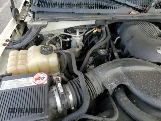 ✅ 2004 Chevrolet Suburban Z71 • VIN: 3GNFK16Z04G188706 • Лот: 83853434. Опубликован ранее на Copart с пробегом 257 953 миль. Бесплатный доступ к архиву аукционных продаж из США и подробный отчёт об истории автомобиля на DreamBid. Изображение 14.