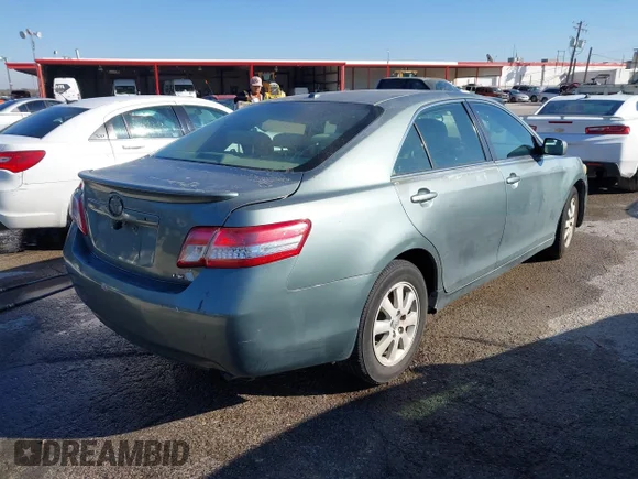 ✅ 2010 Toyota Camry LE • VIN: 4T4BF3EK2AR030910 • Lot: 43887108. Wystawiony na IAAI z przebiegiem 200 538 mil. Bezpłatny archiwum sprzedaży aukcyjnych z USA i szczegółowy raport historii pojazdu na DreamBid. Zdjęcie 4.