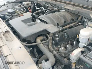 ✅ 2018 Chevrolet Silverado 1500 LT • VIN: 3GCUKREC0JG351992 • Lot: 43759763. Wystawiony na IAAI z przebiegiem 108 852 mil. Bezpłatny archiwum sprzedaży aukcyjnych z USA i szczegółowy raport historii pojazdu na DreamBid. Zdjęcie 20.