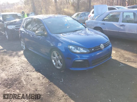 ✅ 2013 Volkswagen Golf R • VIN: WVWPF7AJ3DW076957 • Lot: 44769240. Wystawiony na IAAI z przebiegiem 137 353 mil. Bezpłatny archiwum sprzedaży aukcyjnych z USA i szczegółowy raport historii pojazdu na DreamBid. Zdjęcie 1.