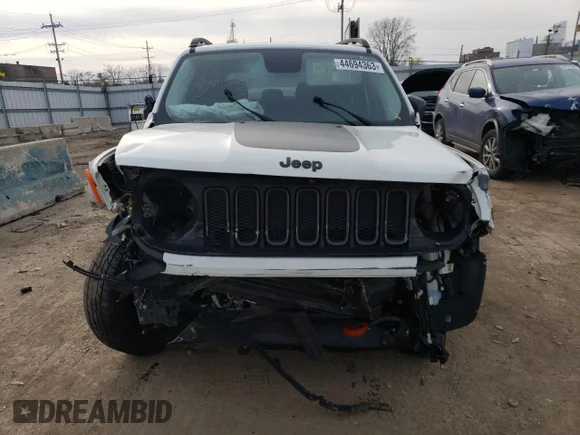 ✅ 2017 Jeep Renegade Trailhawk • VIN: ZACCJBCB1HPE48322 • Lot: 44694363. Wystawiony na Copart z przebiegiem Nie podano. Bezpłatny archiwum sprzedaży aukcyjnych z USA i szczegółowy raport historii pojazdu na DreamBid. Zdjęcie 5.