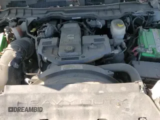 ✅ 2018 Ram 2500 Tradesman • VIN: 3C6UR4HL4JG144202 • Lot: 60995035. Wystawiony na Copart z przebiegiem 126 987 mil. Bezpłatny archiwum sprzedaży aukcyjnych z USA i szczegółowy raport historii pojazdu na DreamBid. Zdjęcie 13.