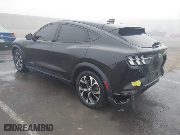 ✅ 2021 Ford Mustang Mach-E Premium • VIN: 3FMTK3SU4MMA03653 • Lot: 44172110. Wystawiony na IAAI z przebiegiem 90 032 mil. Bezpłatny archiwum sprzedaży aukcyjnych z USA i szczegółowy raport historii pojazdu na DreamBid. Zdjęcie 3.