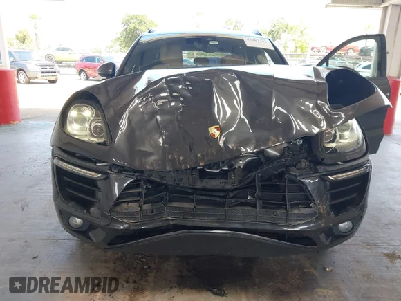 ✅ 2018 Porsche Macan • VIN: WP1AA2A59JLB21681 • Лот: 43087352. Опубліковано раніше на IAAI з пробігом 104 804 миль. Безкоштовний доступ до архіву аукціонних продажів зі США та докладний звіт про історію автомобіля на DreamBid. Зображення 6.