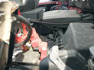 ✅ 2017 Toyota Sienna SE • VIN: 5TDXZ3DC8HS897684 • Lot: 42989798. Listed on IAAI with 48,065 mi. Free auction sales archive from the USA and detailed vehicle history report at DreamBid. Image 18.