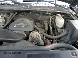 ✅ 2007 GMC Sierra 2500HD SLE1 • VIN: 1GTHK29U47E102087 • Лот: 86823804. Опубликован ранее на Copart с пробегом 206 153 миль. Бесплатный доступ к архиву аукционных продаж из США и подробный отчёт об истории автомобиля на DreamBid. Изображение 13.