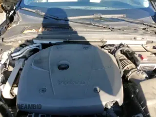 ✅ 2020 Volvo S60 Momentum • VIN: 7JRA22TK7LG045215 • Lot: 85704385. Listed on Copart with 45,948 mi. Free auction sales archive from the USA and detailed vehicle history report at DreamBid. Image 13.