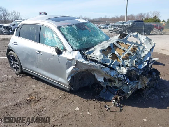 ✅ 2017 Mazda CX-5 Grand Touring • VIN: JM3KFBDL7H0209729 • Лот: 44705020. Опубліковано раніше на IAAI з пробігом Не вказано. Безкоштовний доступ до архіву аукціонних продажів зі США та докладний звіт про історію автомобіля на DreamBid. Зображення 1.