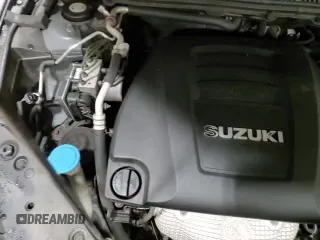 ✅ 2010 Suzuki Kizashi SE • VIN: JS2RF9A36A6100725 • Лот: 84721304. Опубликован ранее на Copart с пробегом 115 418 миль. Бесплатный доступ к архиву аукционных продаж из США и подробный отчёт об истории автомобиля на DreamBid. Изображение 13.