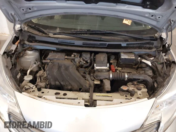 ✅ 2016 Nissan Note SV • VIN: 3N1CE2CP6GL392601 • Lot: 41899639. Wystawiony na IAAI z przebiegiem Nie podano. Bezpłatny archiwum sprzedaży aukcyjnych z USA i szczegółowy raport historii pojazdu na DreamBid. Zdjęcie 10.