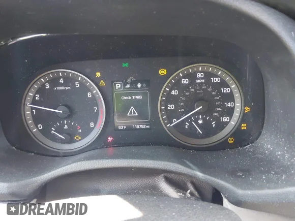 ✅ 2018 Hyundai Tucson SEL Plus • VIN: KM8J3CA40JU759686 • Lot: 44144942. Wystawiony na IAAI z przebiegiem 119 752 mil. Bezpłatny archiwum sprzedaży aukcyjnych z USA i szczegółowy raport historii pojazdu na DreamBid. Zdjęcie 7.