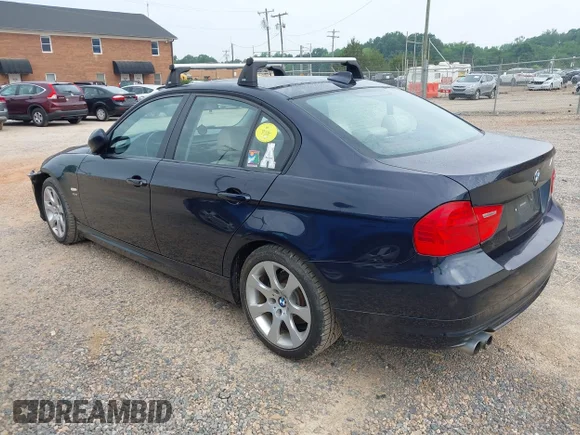 ✅ 2010 BMW 3 Series 328i xDrive • VIN: WBAPK5C55AA646849 • Лот: 45322516. Опубликован ранее на IAAI с пробегом 183 453 миль. Бесплатный доступ к архиву аукционных продаж из США и подробный отчёт об истории автомобиля на DreamBid. Изображение 3.
