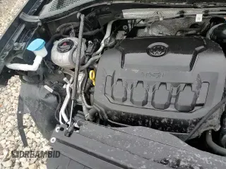 ✅ 2021 Volkswagen Tiguan SE • VIN: 3VV2B7AXXMM099129 • Lot: 61145075. Wystawiony na Copart z przebiegiem 130 206 mil. Bezpłatny archiwum sprzedaży aukcyjnych z USA i szczegółowy raport historii pojazdu na DreamBid. Zdjęcie 17.