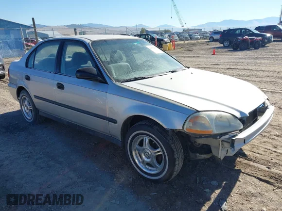 ✅ 1998 Honda Civic DX • VIN: 2HGEJ6529WH523913 • Lot: 43332639. Listed on IAAI with 184,080 mi. Free auction sales archive from the USA and detailed vehicle history report at DreamBid. Image 1.
