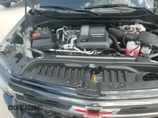 ✅ 2025 Chevrolet Silverado 1500 • VIN: 3GCUKHE81SG131512 • Лот: 67035875. Опубликован ранее на Copart с пробегом 2 852 миль. Бесплатный доступ к архиву аукционных продаж из США и подробный отчёт об истории автомобиля на DreamBid. Изображение 13.