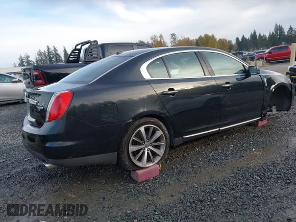 ✅ 2009 Lincoln MKS • VIN: 1LNHM94R39G600760 • Lot: 43561904. Wystawiony na IAAI z przebiegiem 98 316 mil. Bezpłatny archiwum sprzedaży aukcyjnych z USA i szczegółowy raport historii pojazdu na DreamBid. Zdjęcie 4.